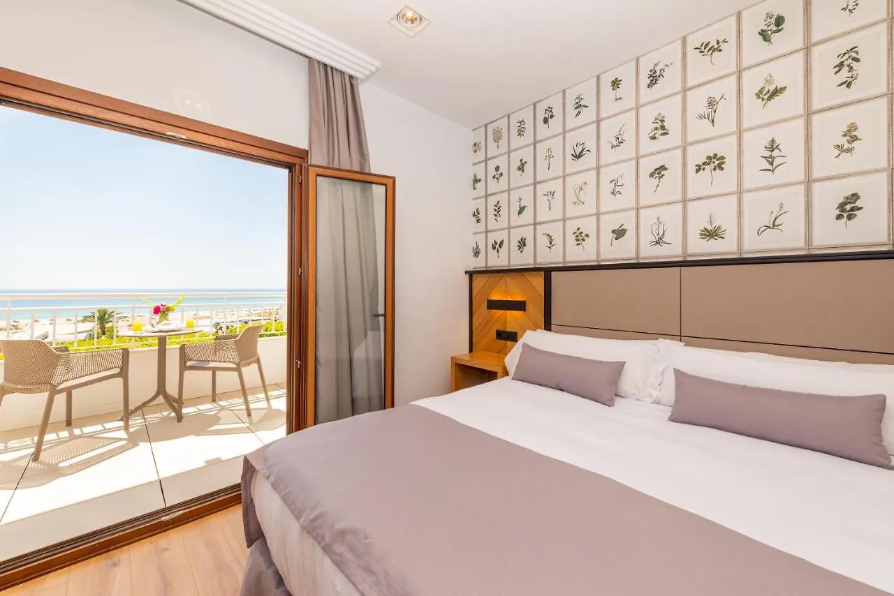 Hotel Antonio II Zahara de los Atunes
