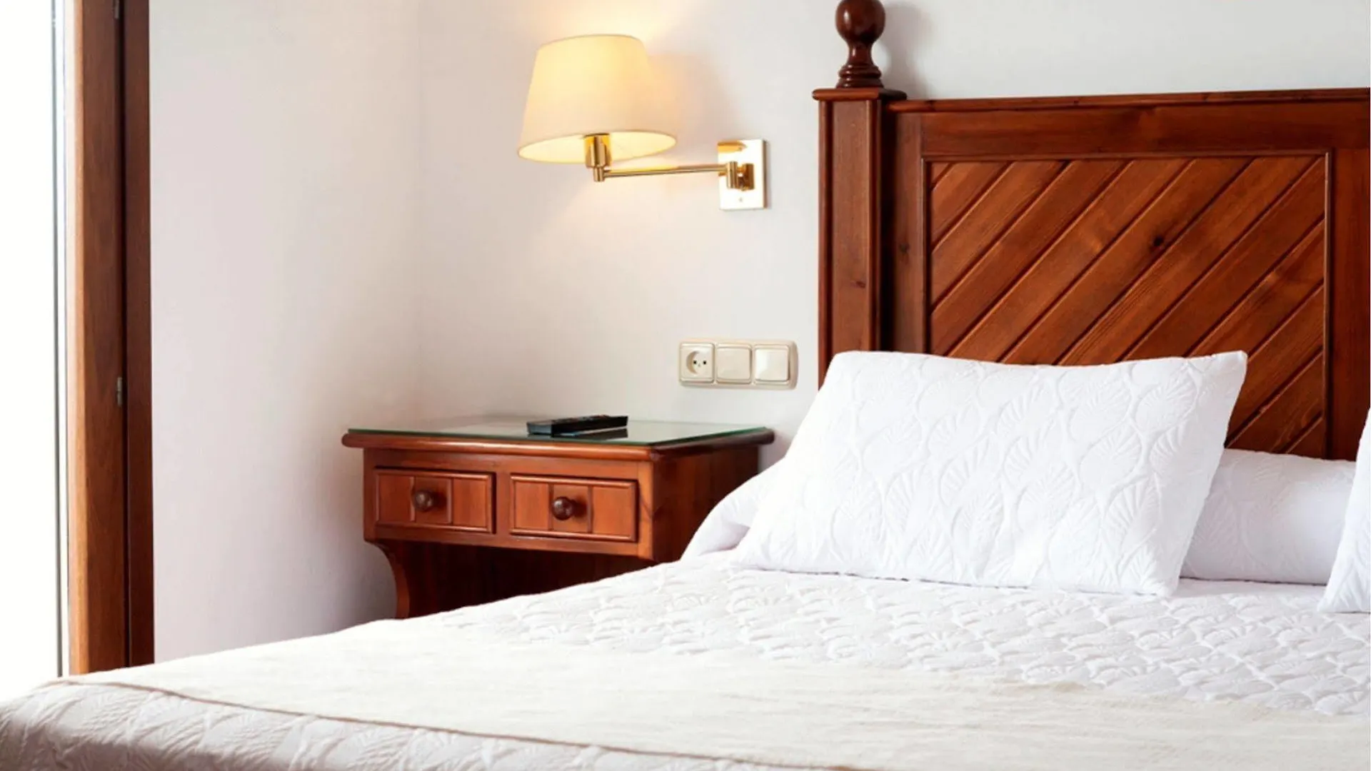 Hotel Antonio II Zahara de los Atunes 4*,  Spain